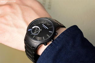 智能與優(yōu)雅的交匯點(diǎn) Emporio Armani 輕智能復(fù)合腕表（庫(kù)賓系列）初體驗(yàn)